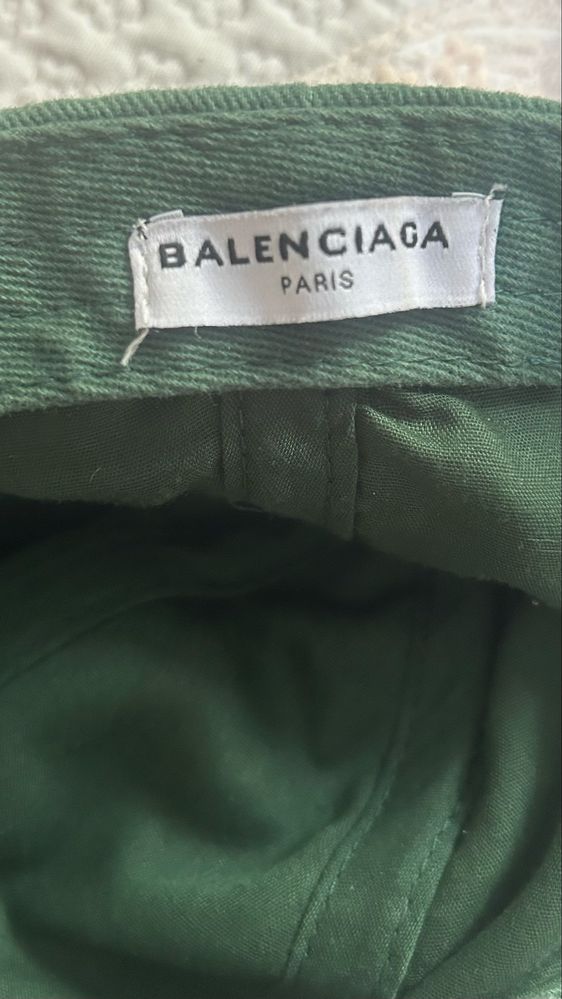 Кепка Balenciaga зеленая, оригинал