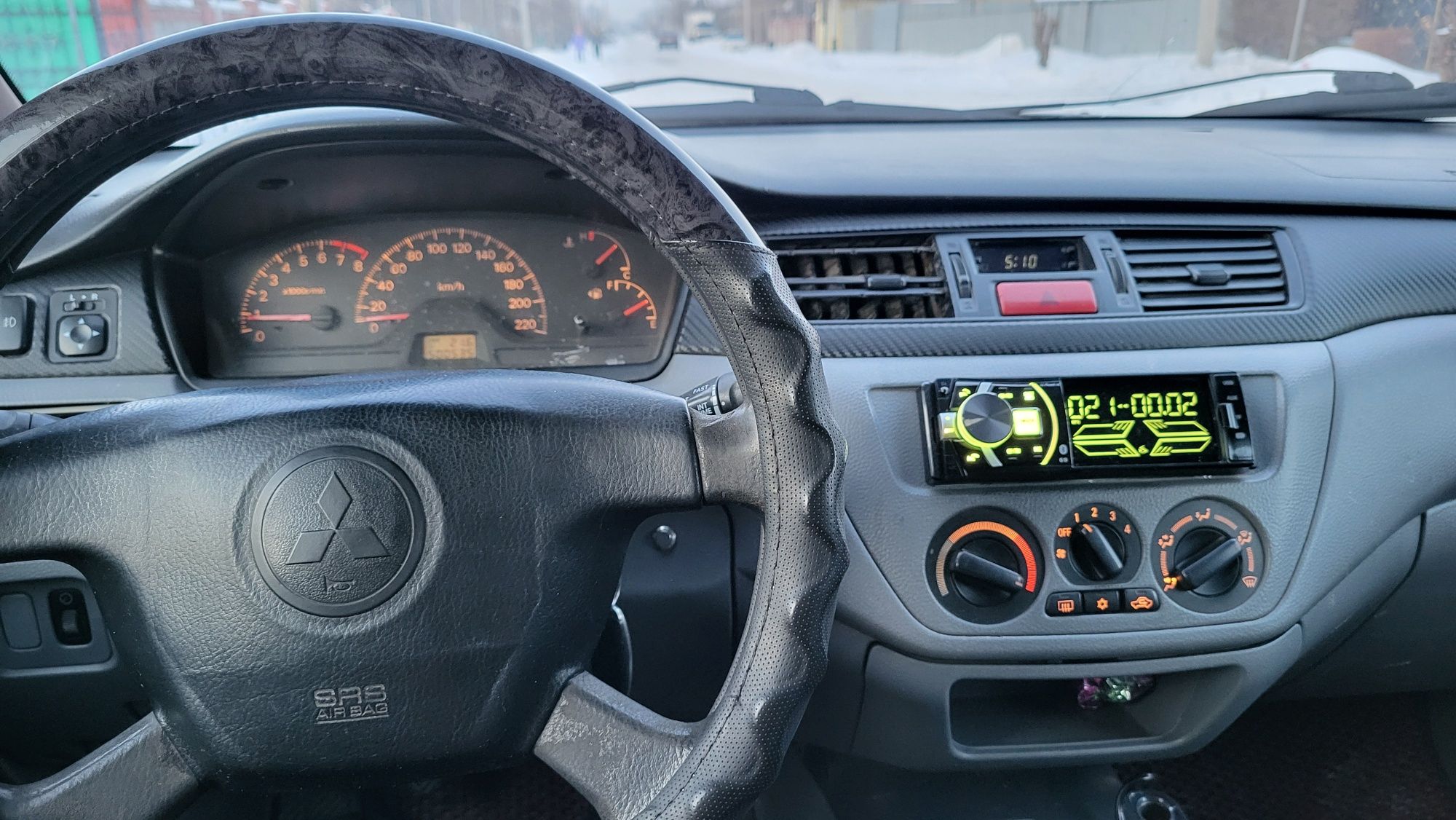 Mitsubishi Lancer 9