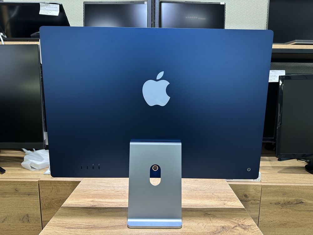 Новый iMac 24-inch, M3, 2023г. 8/256 GB, синий, 10182/А10