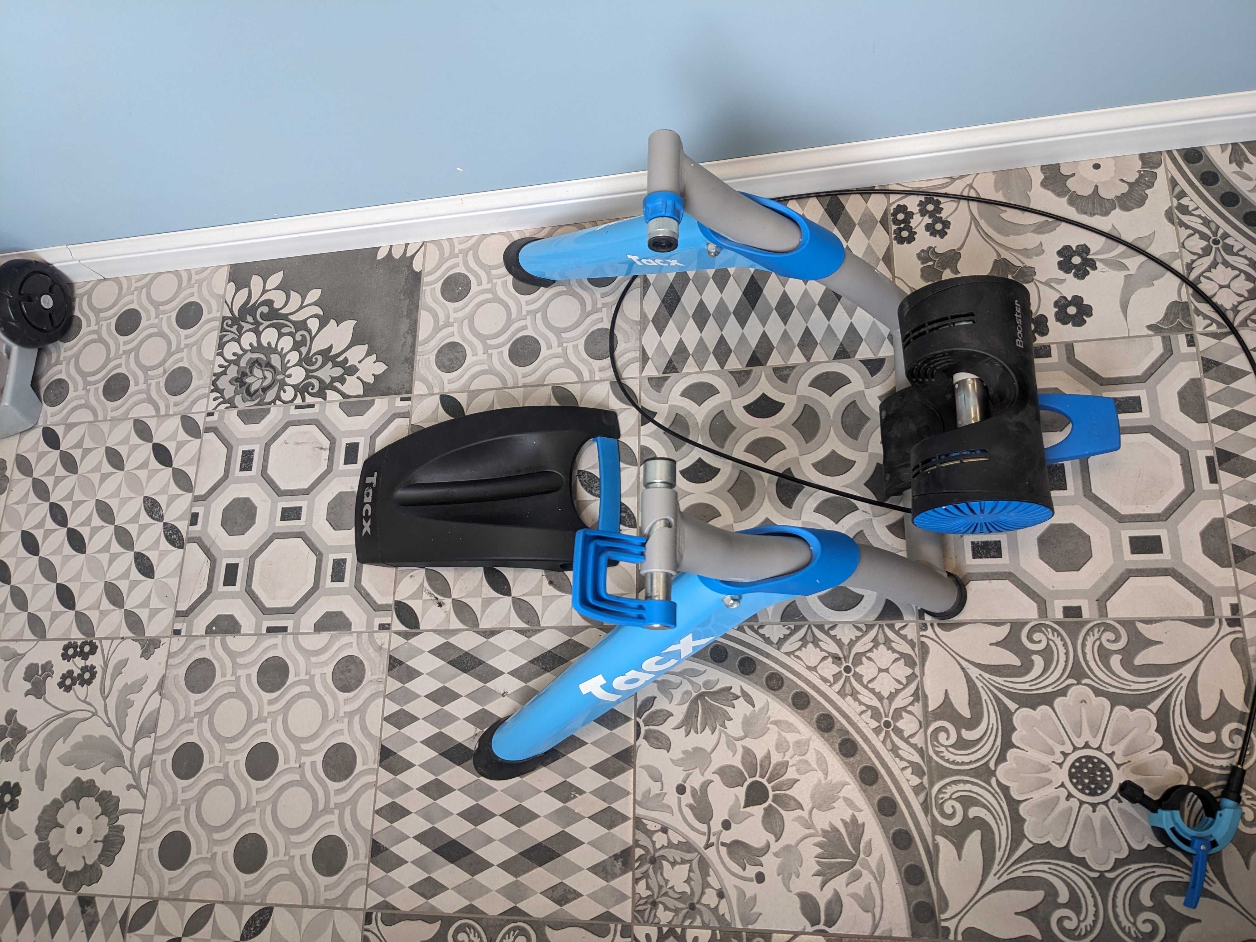 Велотренажер Tacx Booster T2500 в отличном состоянии