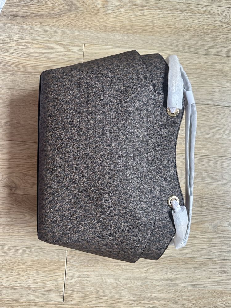 Женские сумочки Michael kors