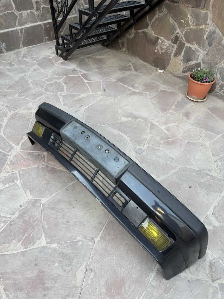 Передний бампер на BMW e34
