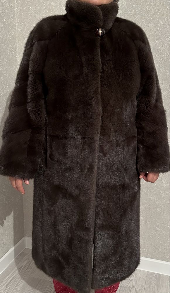 Продам норковую шубу!