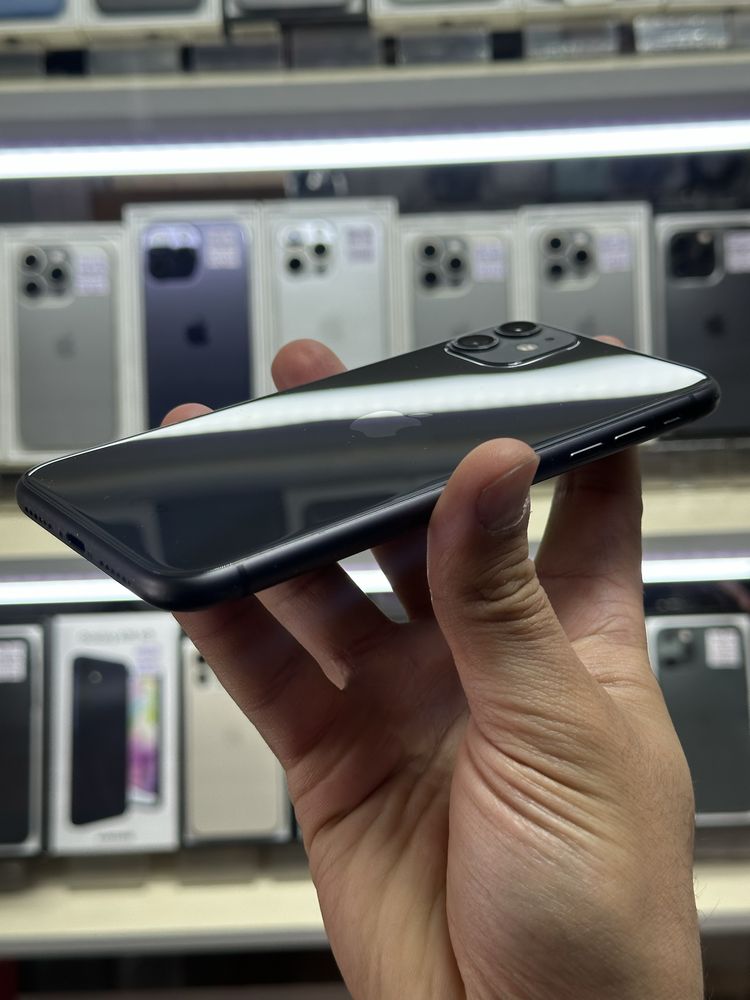  iPhone 11 128gb rm/a black в идеале
