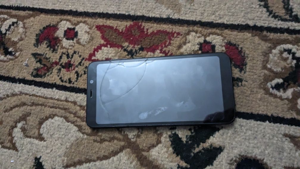Meizu C9  pro на запчасти