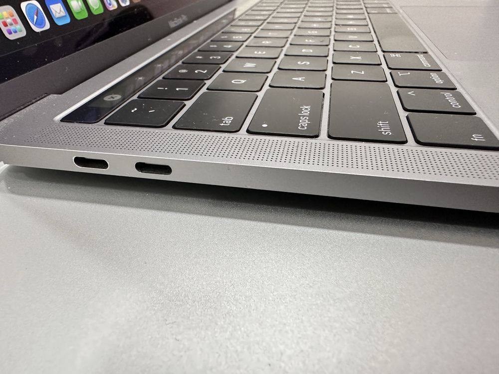 Macbook pro 2019/ 512 ГБ