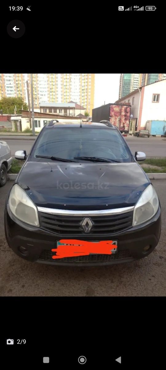 Продам машину Рено Сандеро степвей