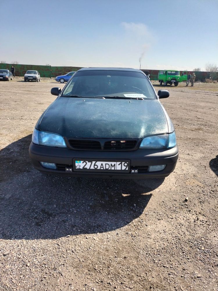 Продам машину б/у