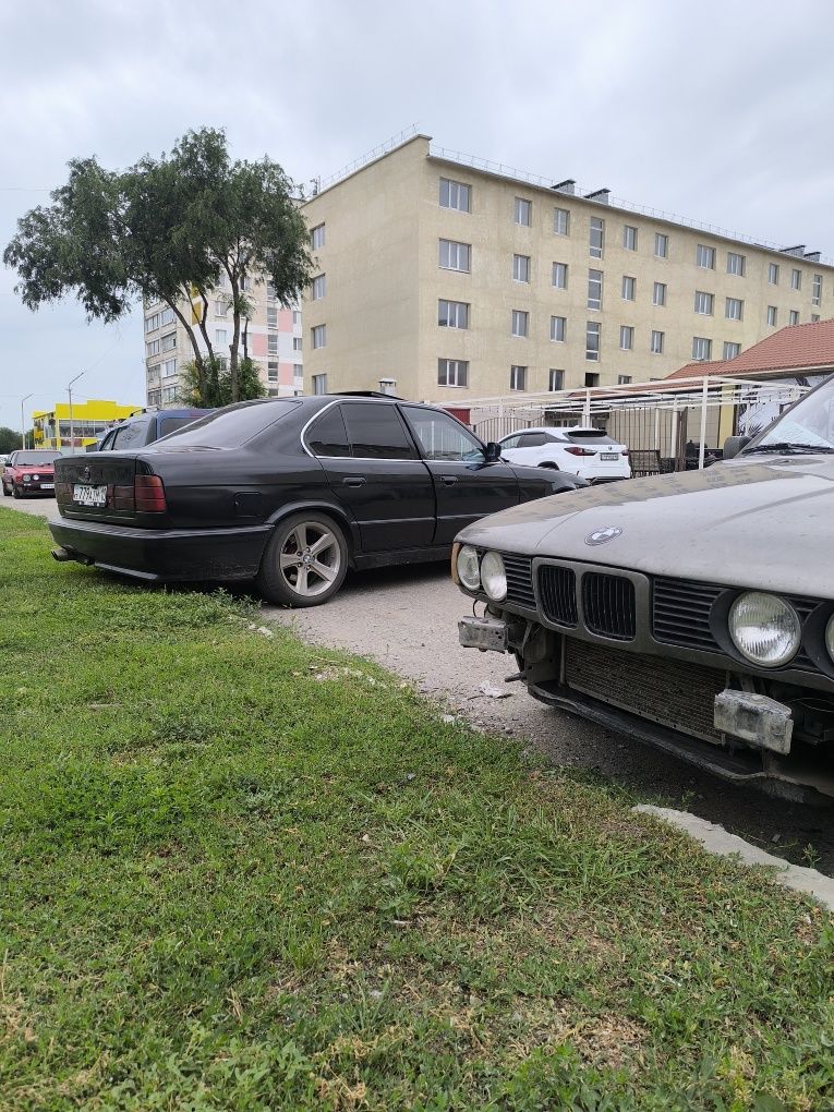 Продам бмв е34 520