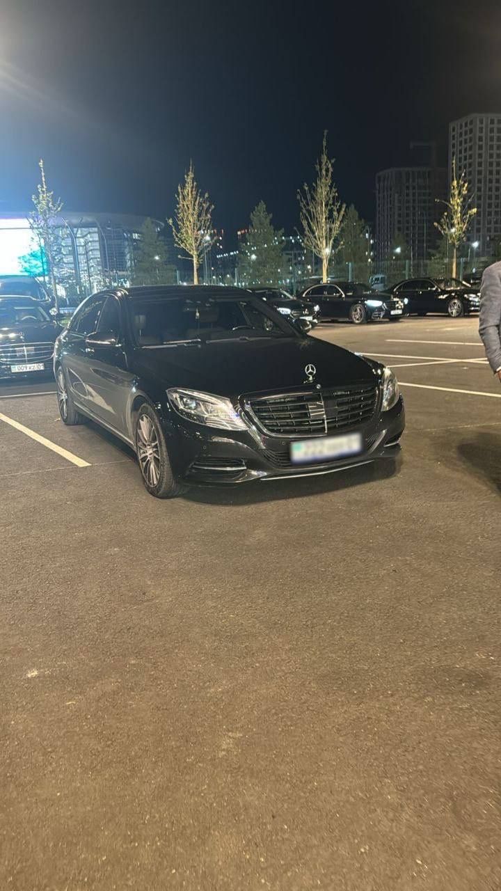 VIP Трансфер Mercedes S-CLASS W222 по доступным ценам!