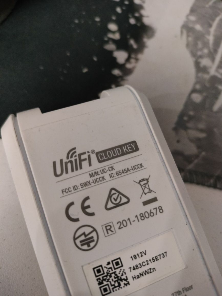 Контроллер unifi cloud key gen 1