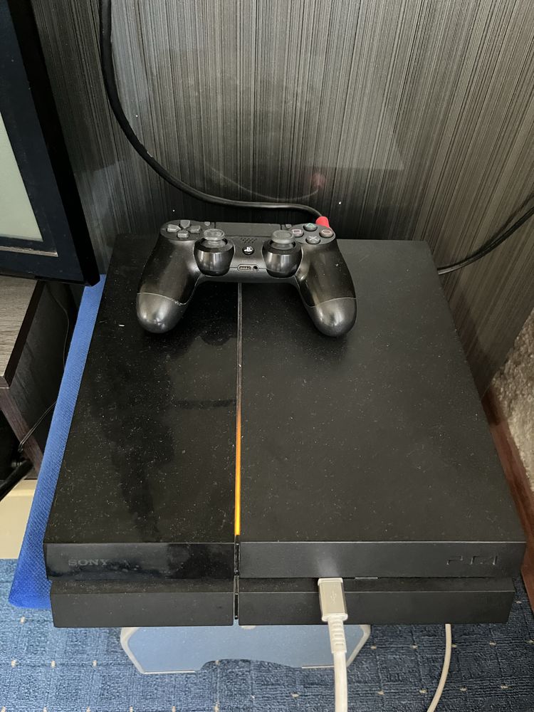 Ps 4 в отличном состоянии