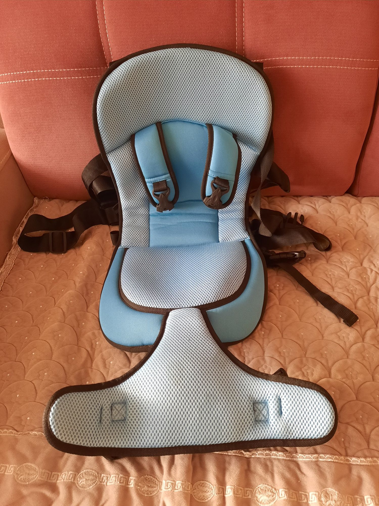 Продам авто кресло фирмы Lorelli