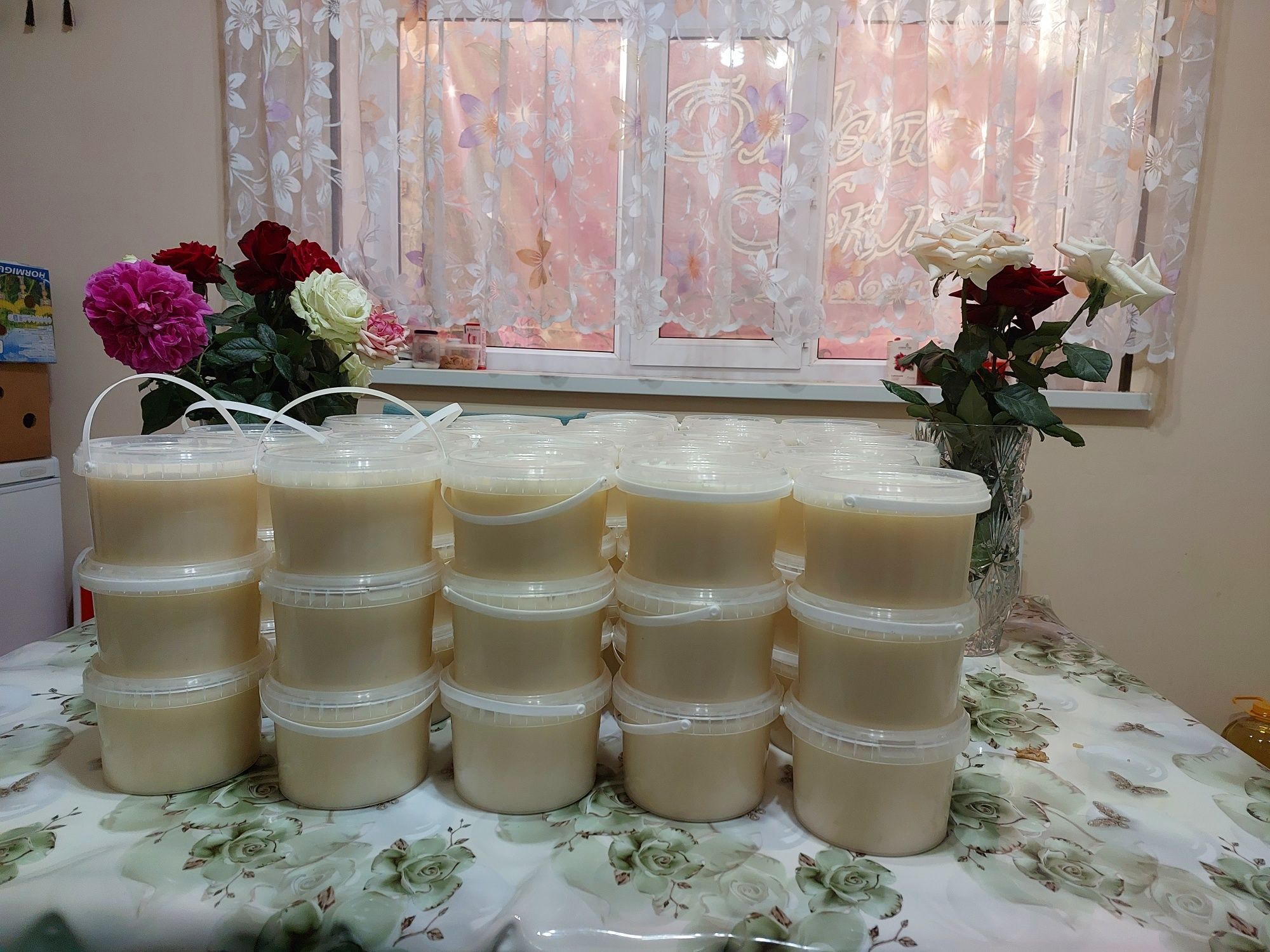 Натуральный мёд жантачный, майский, подсолнуховый