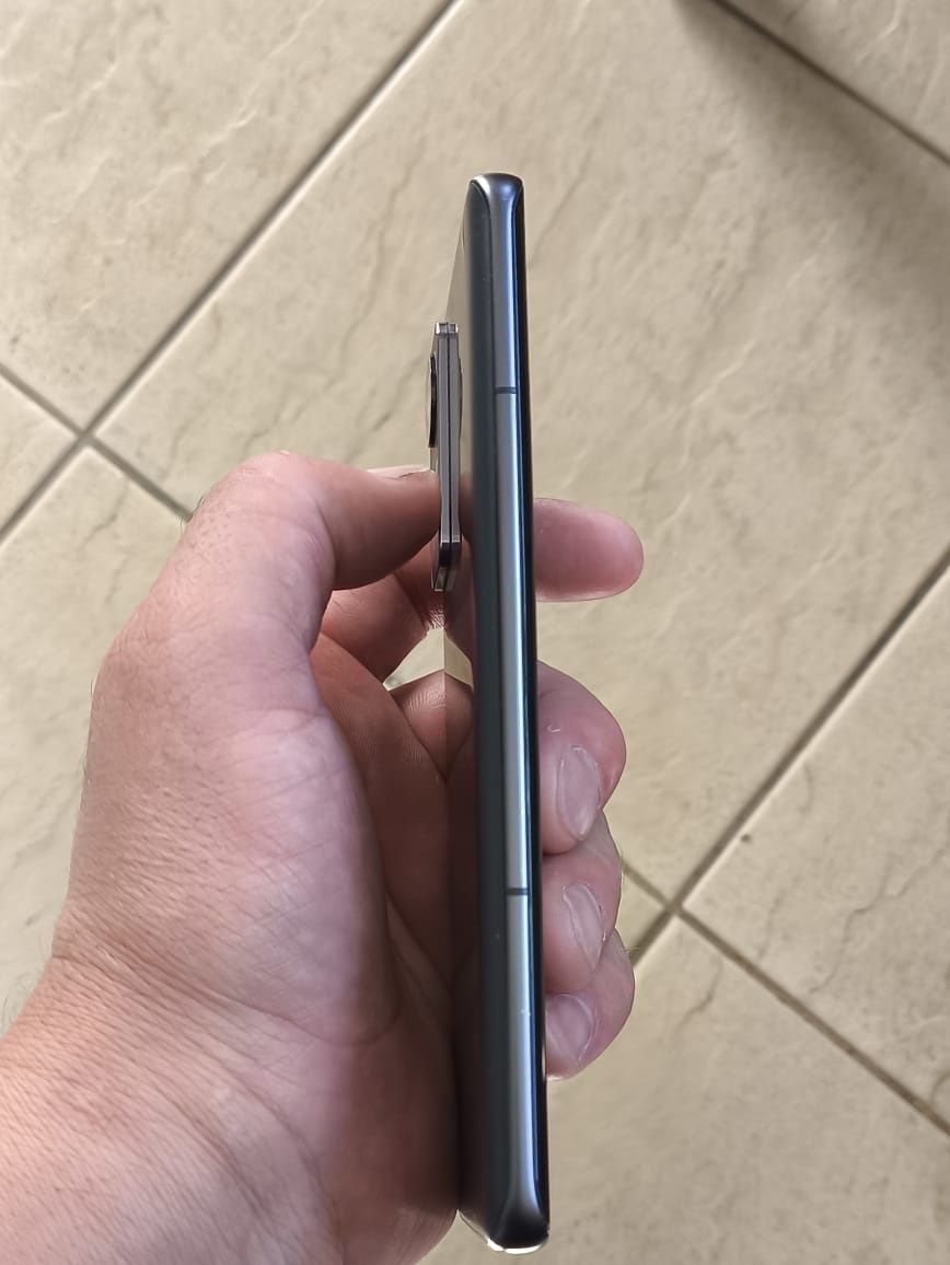 Xiaomi 12 16/256гб в комплекте только зарядка телефон мои 100%.