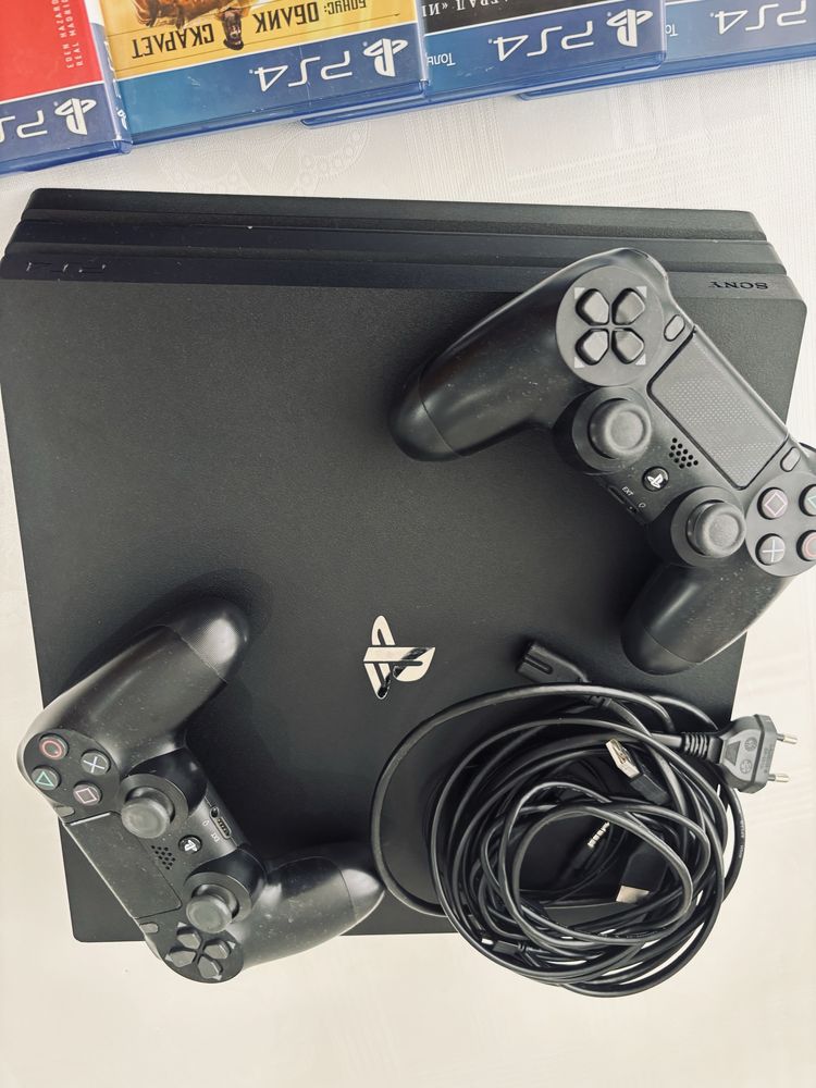 Продам или обмен PlayStation PS4 PRO 1tb