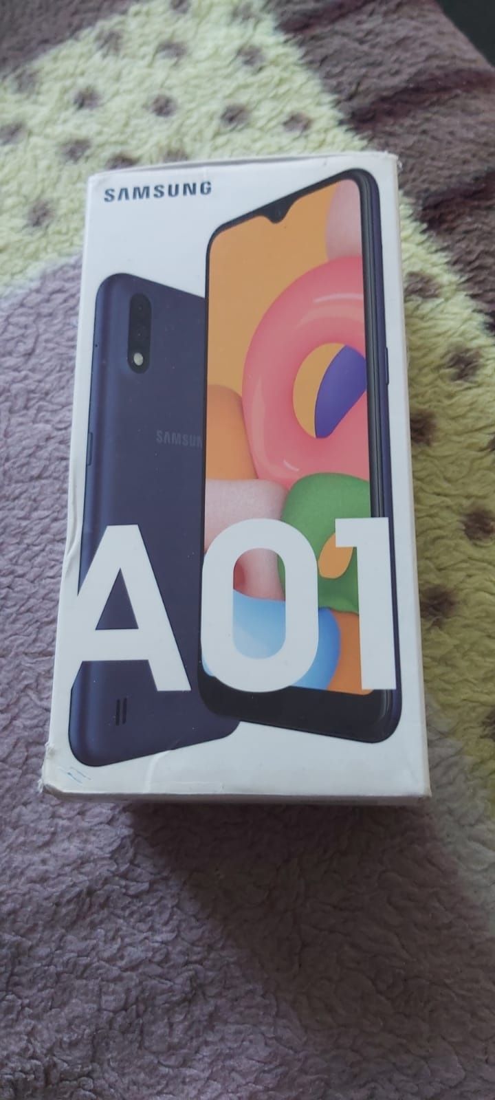 Продам смартфон galaxy A01 память 16Гб Озу 2Гб тянет игру Пап Ж.