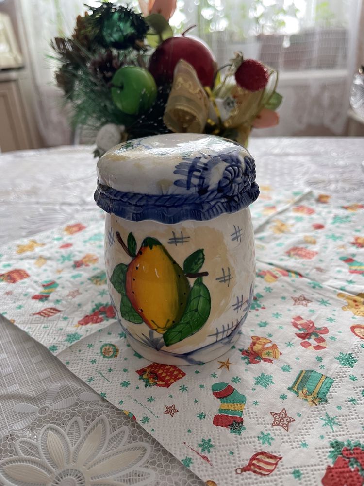 Кофейные , чайные наборы, тарелки