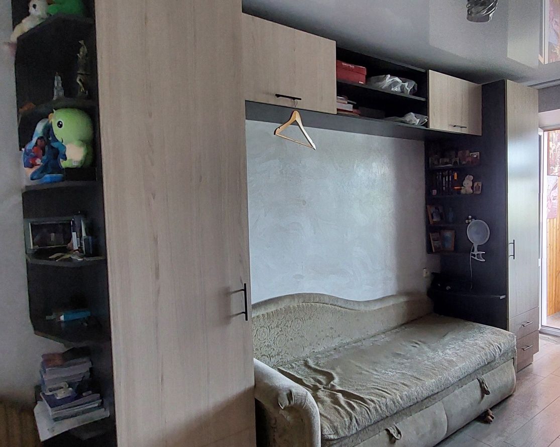 Продам шкафы в спальню (2×50.000тг)
