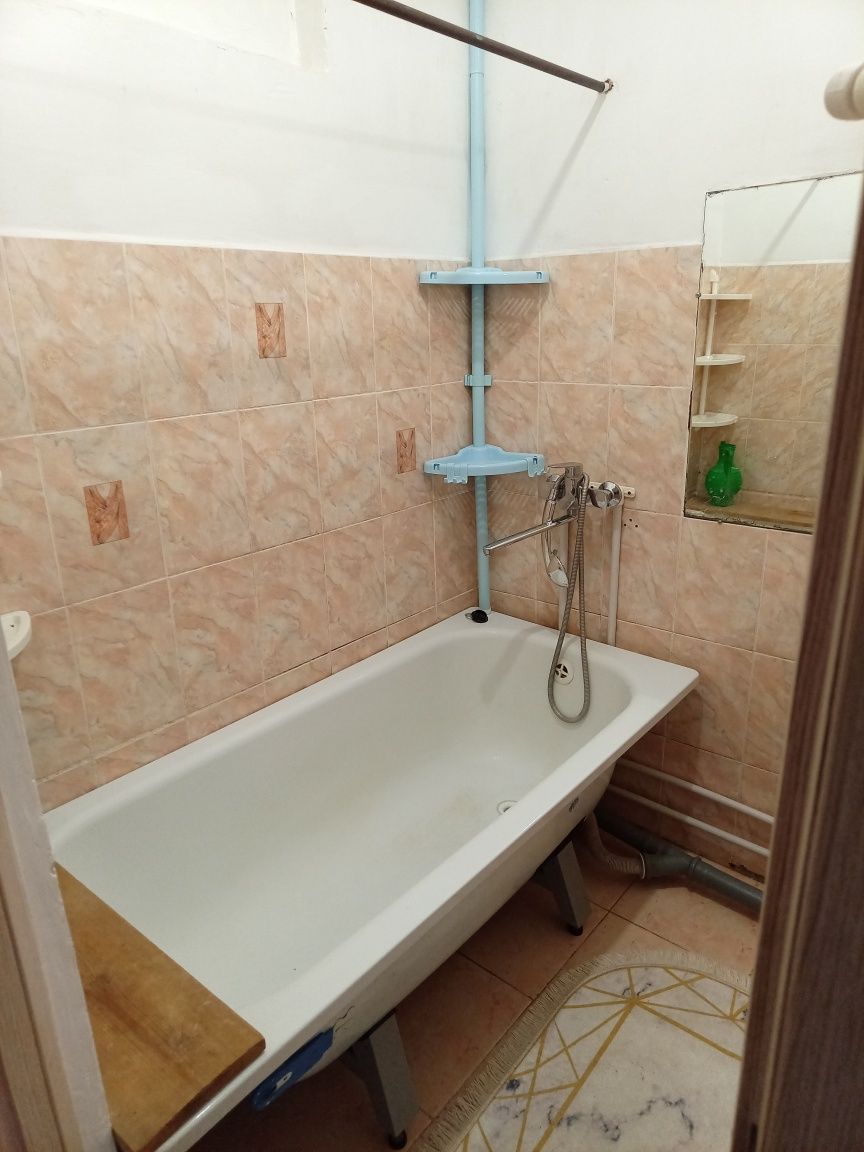 Продам 2 комнатную квартиру