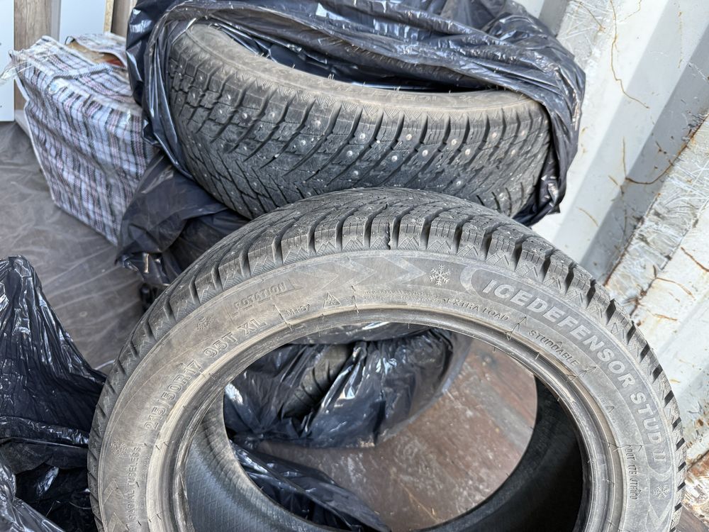 Зимние шины 215/50/R17