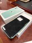 iPhone 11, в отличном состоянии