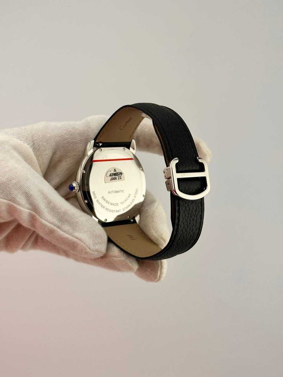 Часы картье Cartier Ronde Solo De Cartier
