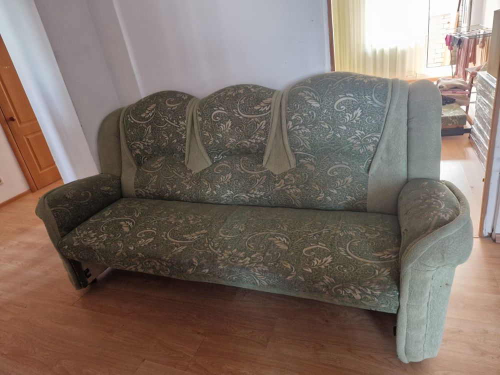 Продам МЯГКИЙ УГОЛОК и диван!