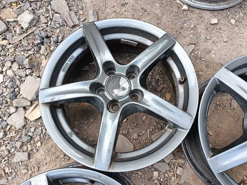 Продам оригинальные диски "Alutec" на автомашину Volkswagen Golf