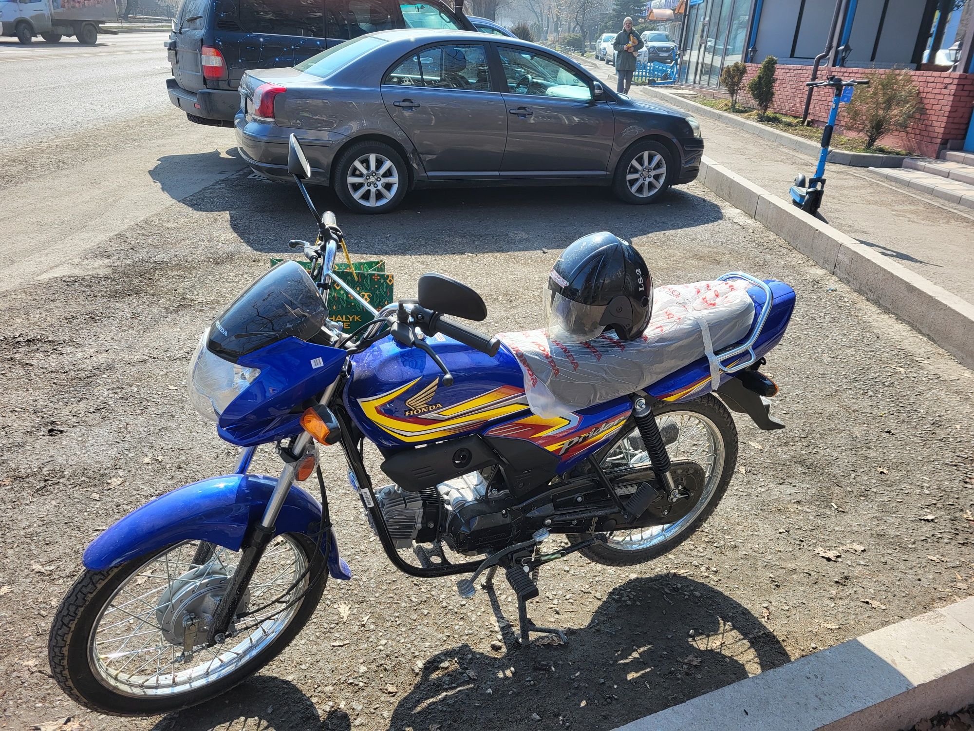 Honda мотоцикл спорт- турист