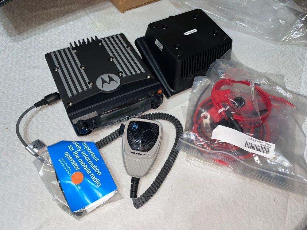 Портативная Радиостанция XTL 2500 (Рация)