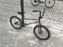Трюковой велосипед BMX