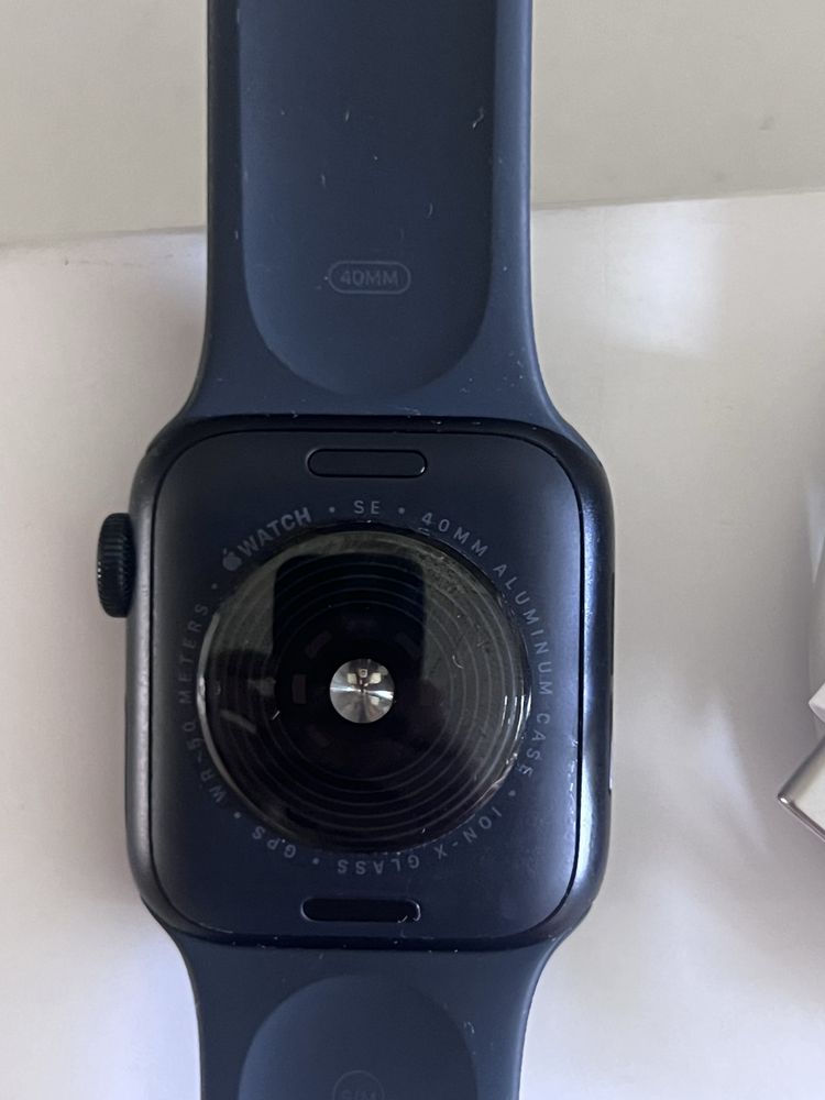 Продам apple watch se gen 2