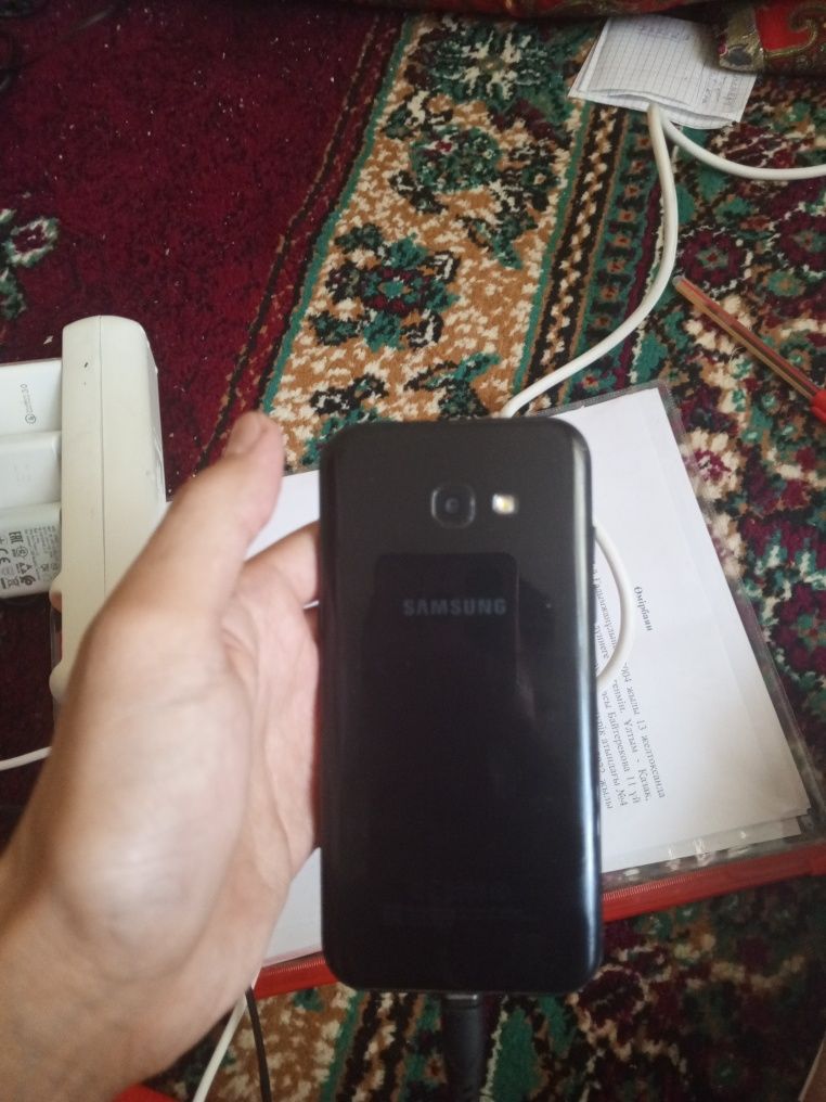Samsung A5 2017 продается