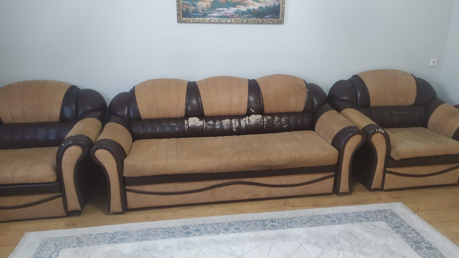Диван и 2 кресла