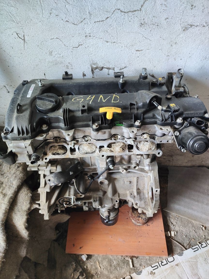 Двигатель G4ND  2.0L.  KYA OPTIMA HYUNDAY с малым пробегом, Оригинал