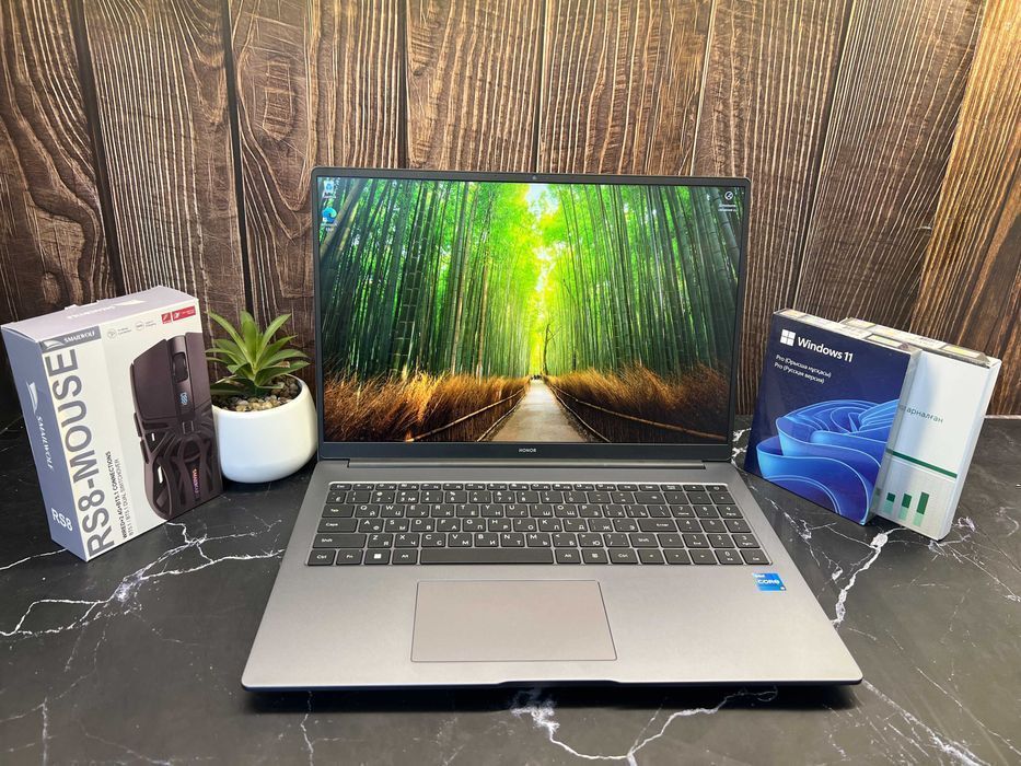 Ноутбук HONOR MagicBook X16 - Core i5‑12450H / 8ГБ / 512ГБ / 16" IPS