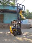 Японская кара KOMATSU 2,5 тонны автомат