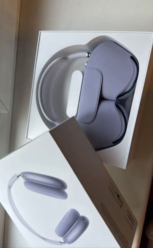 Airpods max purple