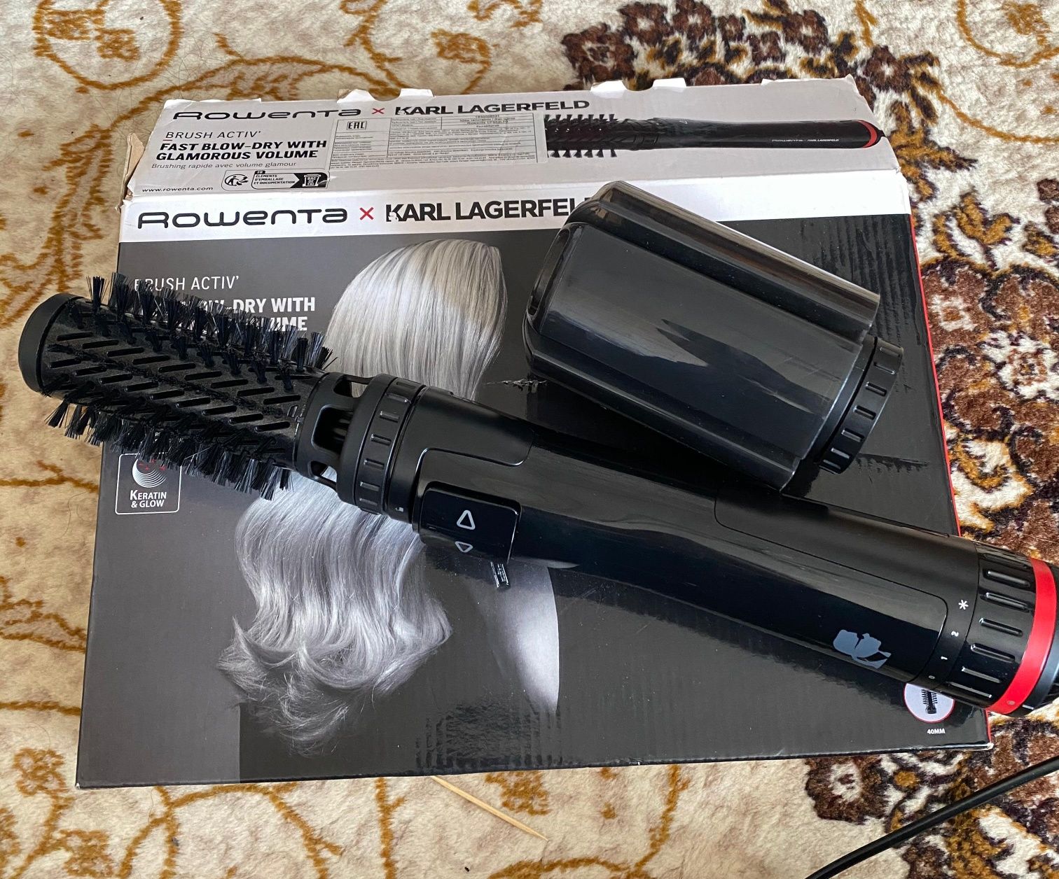 Rowenta Karl Lagerfeld CF952LF0 фен-щетка 1000 Вт