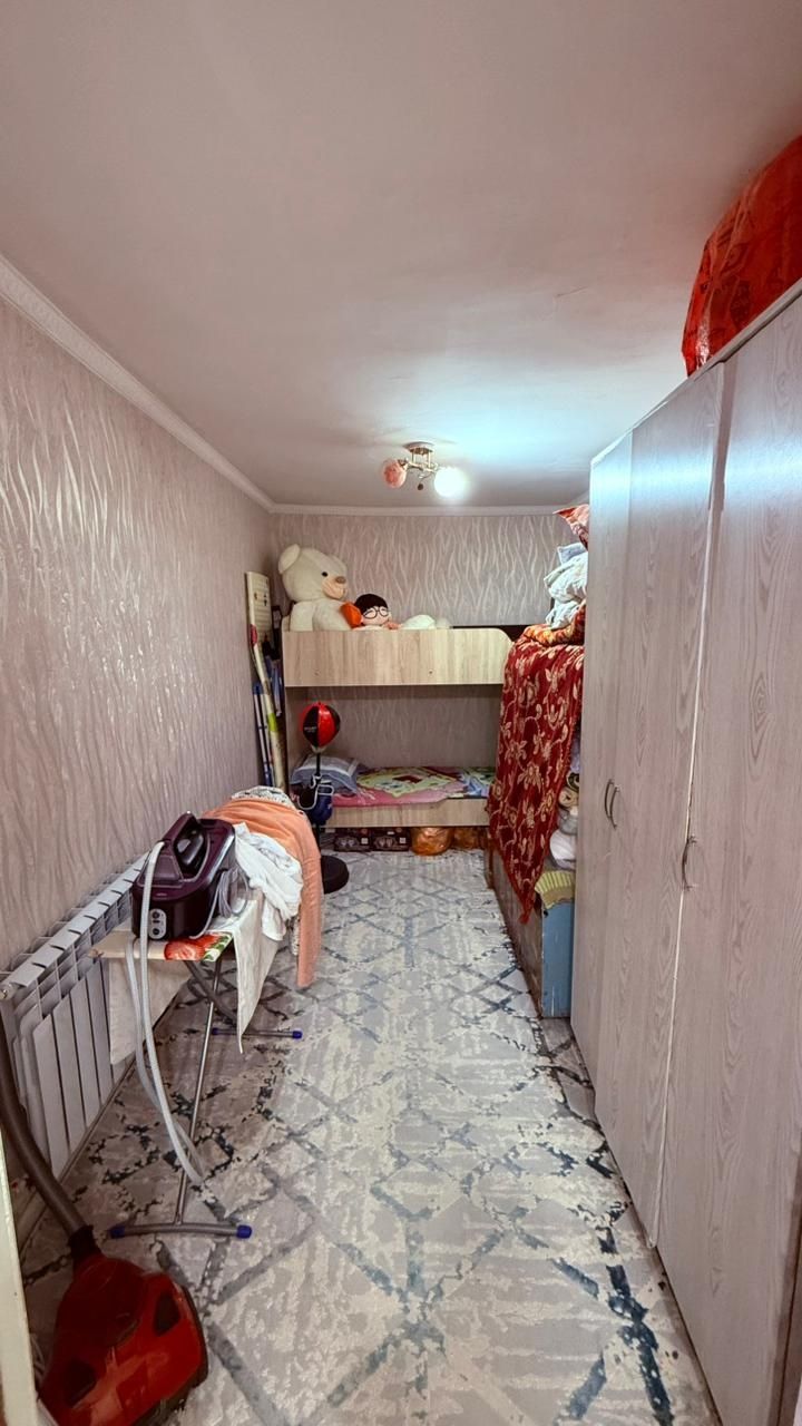 Тез арада уй сатылады. Срочно продаётся дом