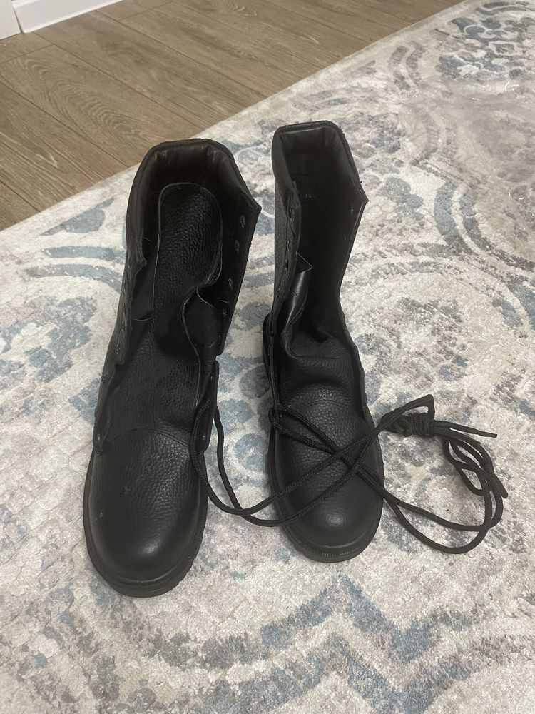 Продам летние берцы