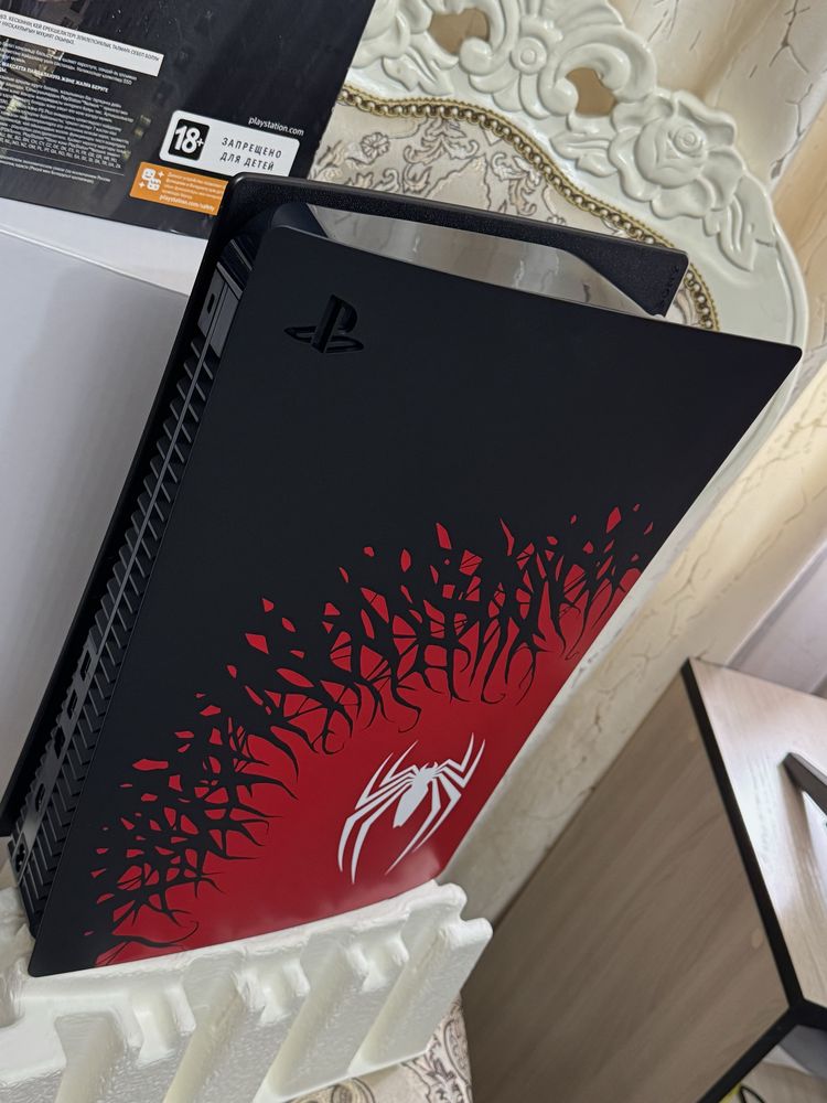 Sony PS5 / (Limited Edition) Лимитированный|Человек Паук 2 PlayStation