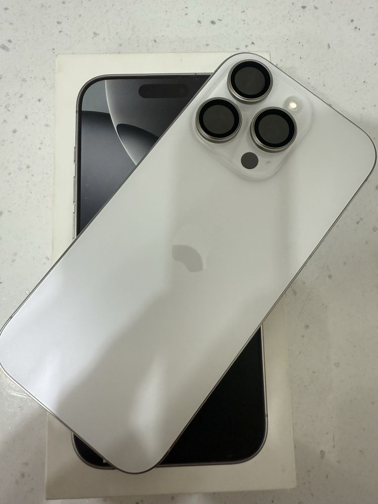 продам iphone 16 pro 128