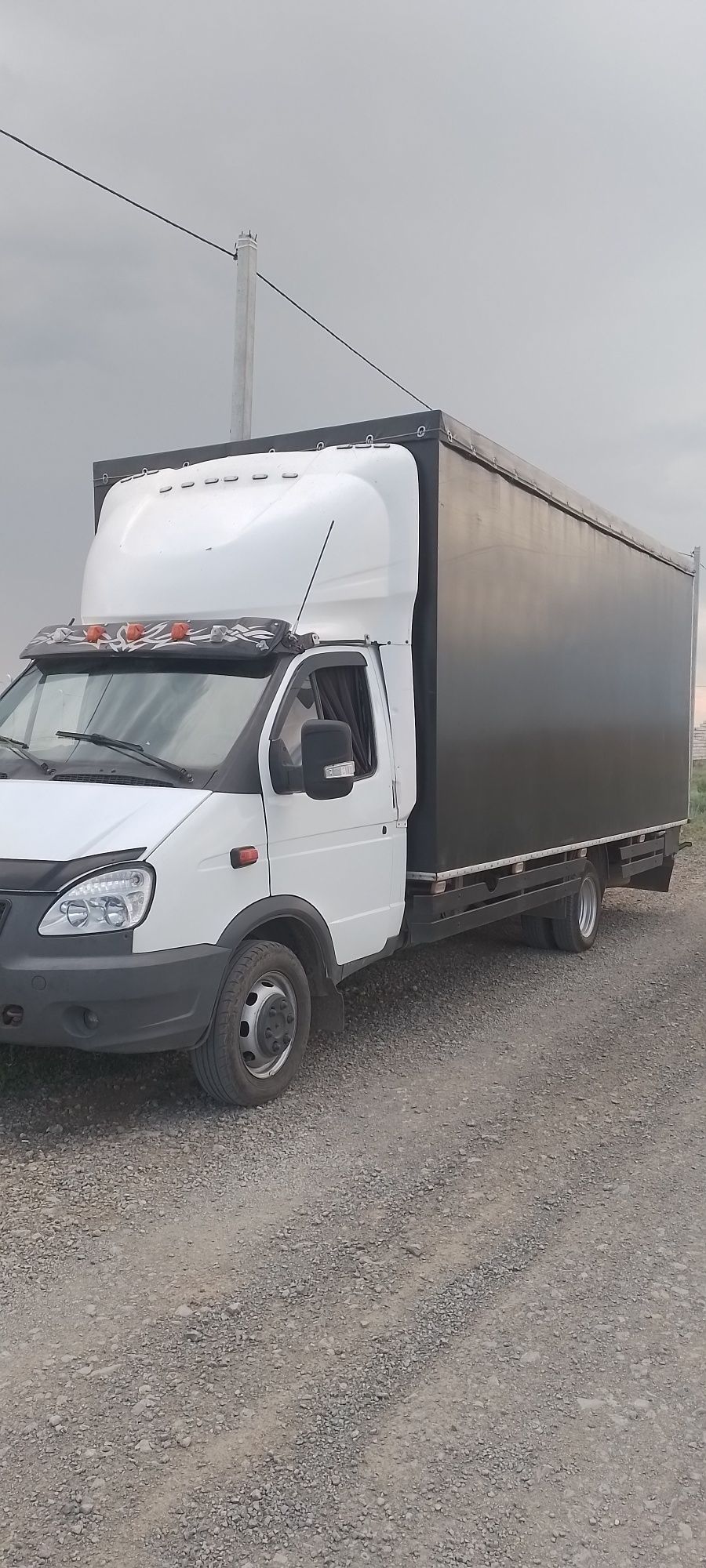 Продам Газель в хорошем состояние 2004года ,высота 2,10×2,10×5,3