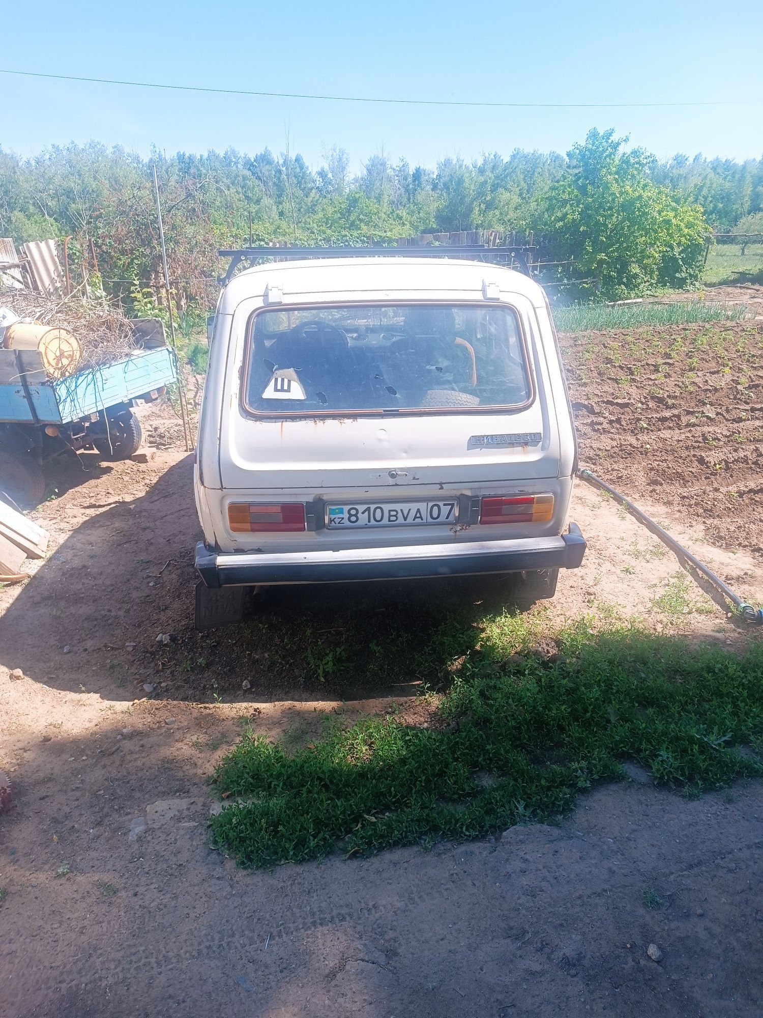 Продам ниву на ходу
