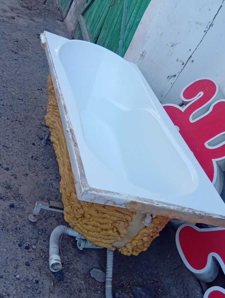 Продам выручает в жаркую погоду.