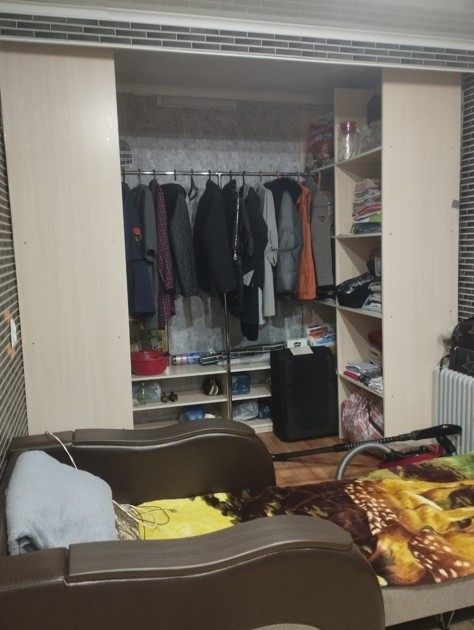 Продам 2-ух комнатную квартиру