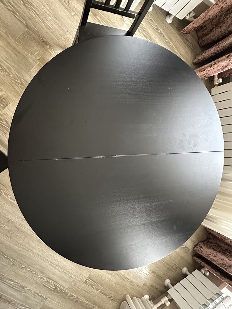 Продам стол Ikea