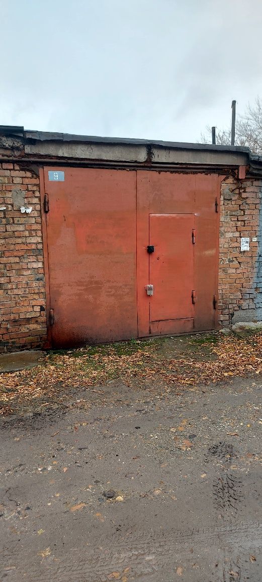 Гараж СЦК и ТЭЦ продам
